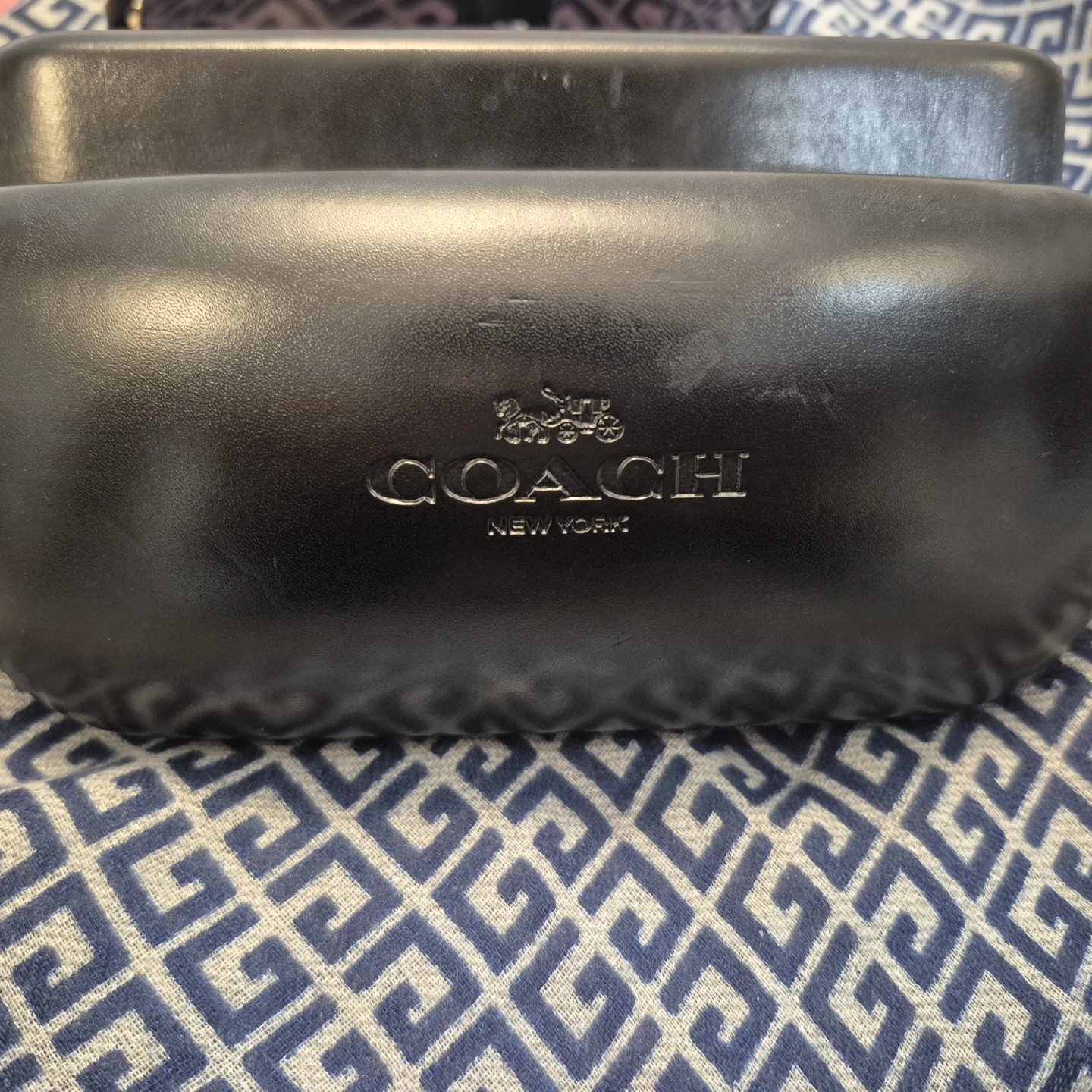 Coach Sunglasses with Case - photo 4