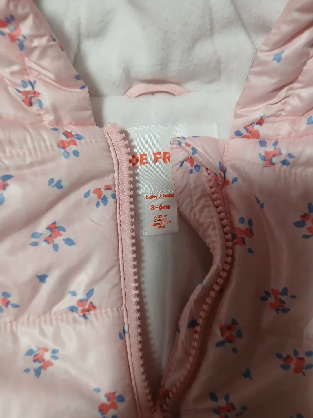 Joe Fresh Baby Snowsuit - 3-6 Months girl image indicator(2)