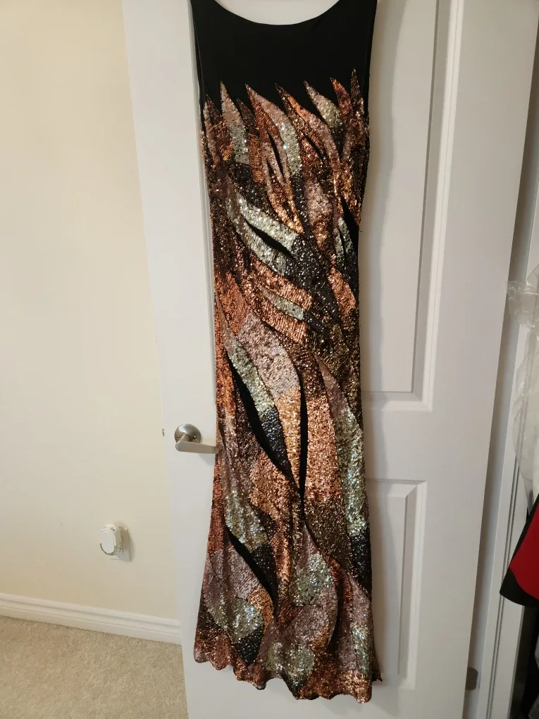 Anne Klein Couture Size Medium image indicator(2)