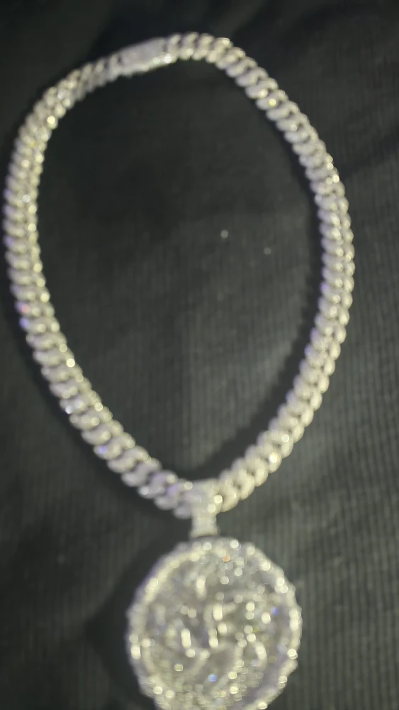 Cuban Link Chain with pendant - photo 2
