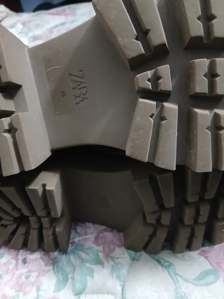 Zara Lace-Up Buckle Boots - Size 40 image indicator(4)