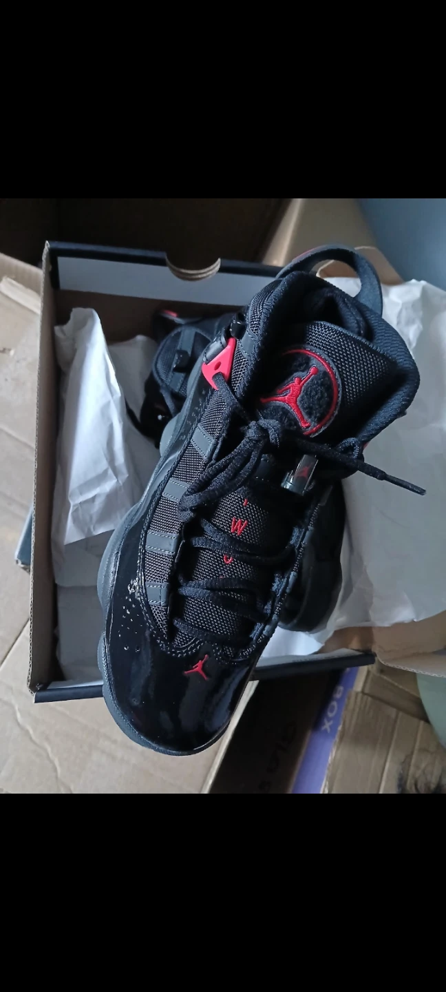 Jordan Sneakers, Different prices, ask