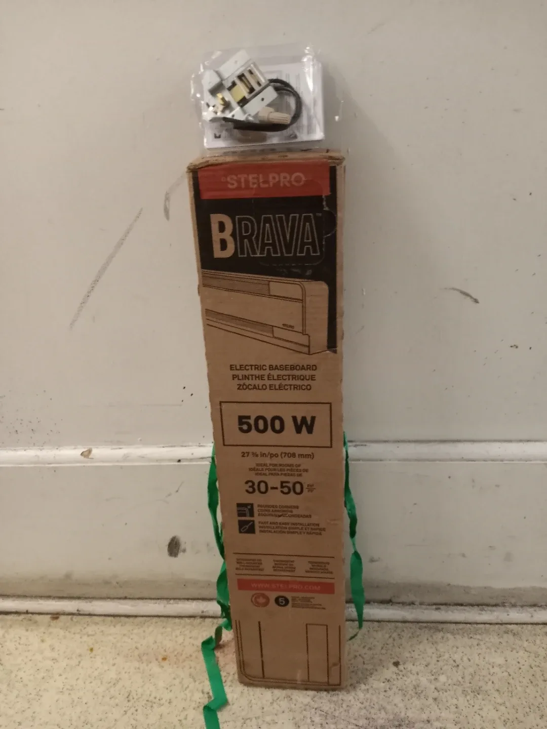 Stelpro Brava Electric Baseboard Heater 500W image indicator(3)