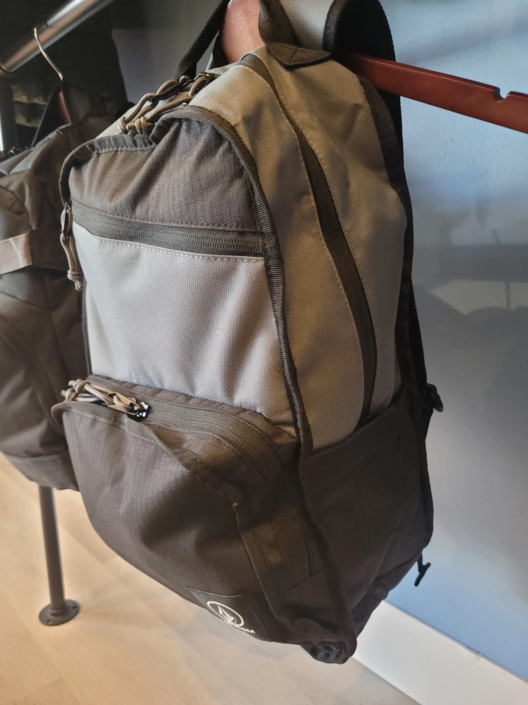 Volcom Backpack - NEW!!! - photo 2
