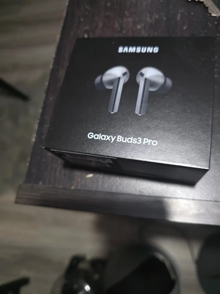 Samsung Galaxy Buds3 Pro - Brand New!