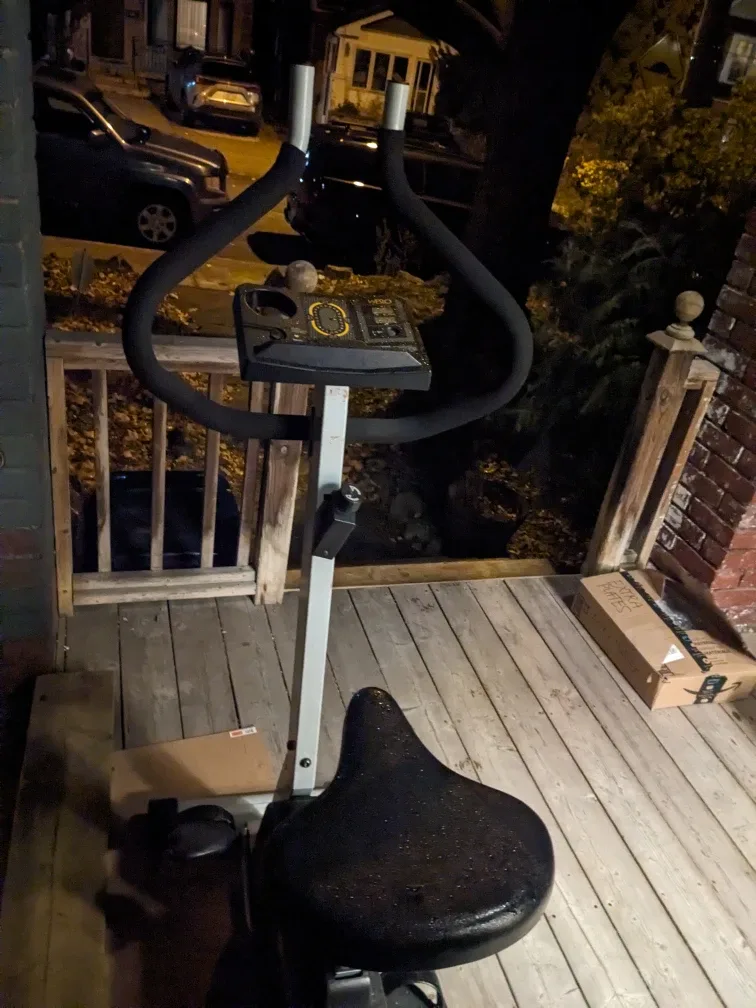 Weslo Pursuit 895i Exercise Bike