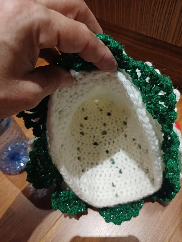 Free Handmade Crocheted Christmas Tree Decoration image indicator(3)
