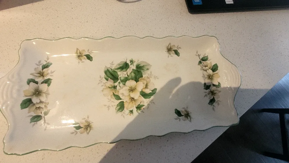 CIRCA 1950'S  FLORAL SANDWICH  TRAY image indicator(2)