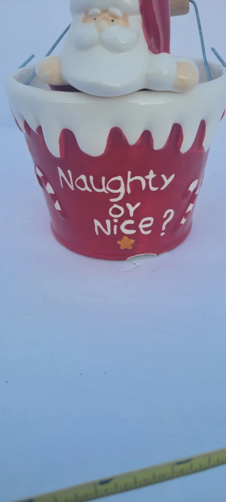 Santa Bucket - Naughty or Nice? - photo 3