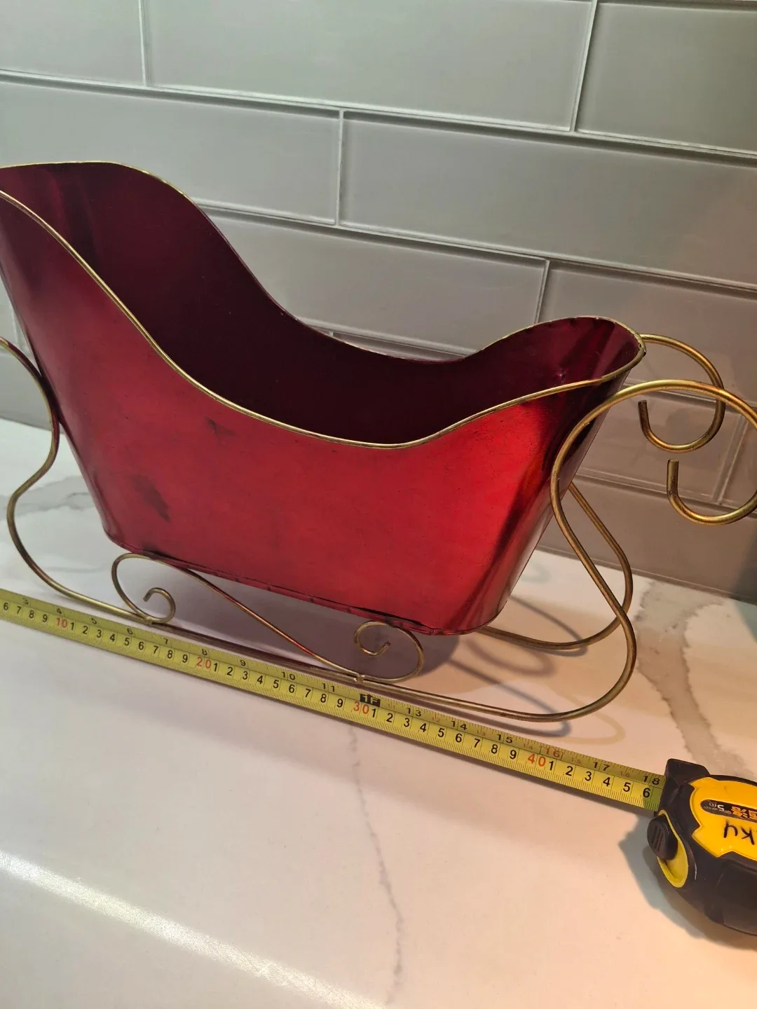 Red & Gold Metal Christmas Sleigh Decoration image indicator(4)