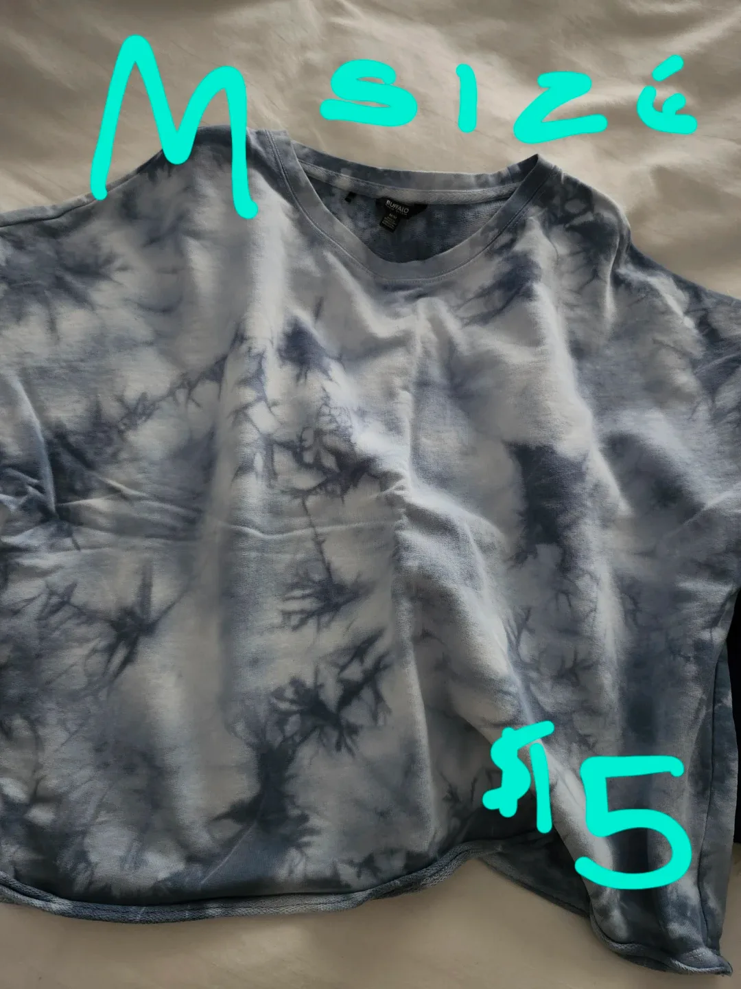 Assorted Women's Clothing - Size M image indicator(4)