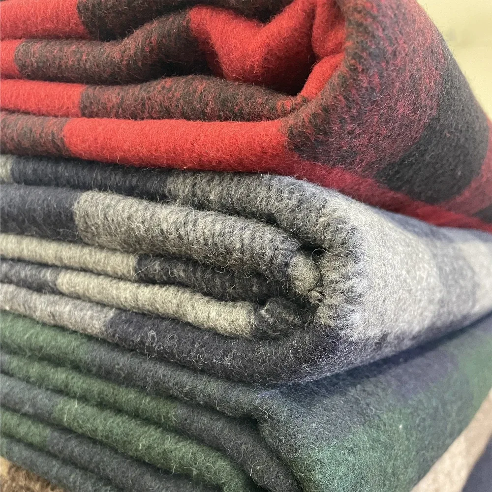 Looking for 100% wool blankets image indicator(4)