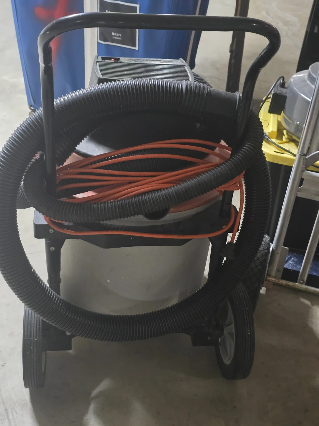 Ridgid Wet Dry Vac 6.25 HP 16 Gallon - photo 2