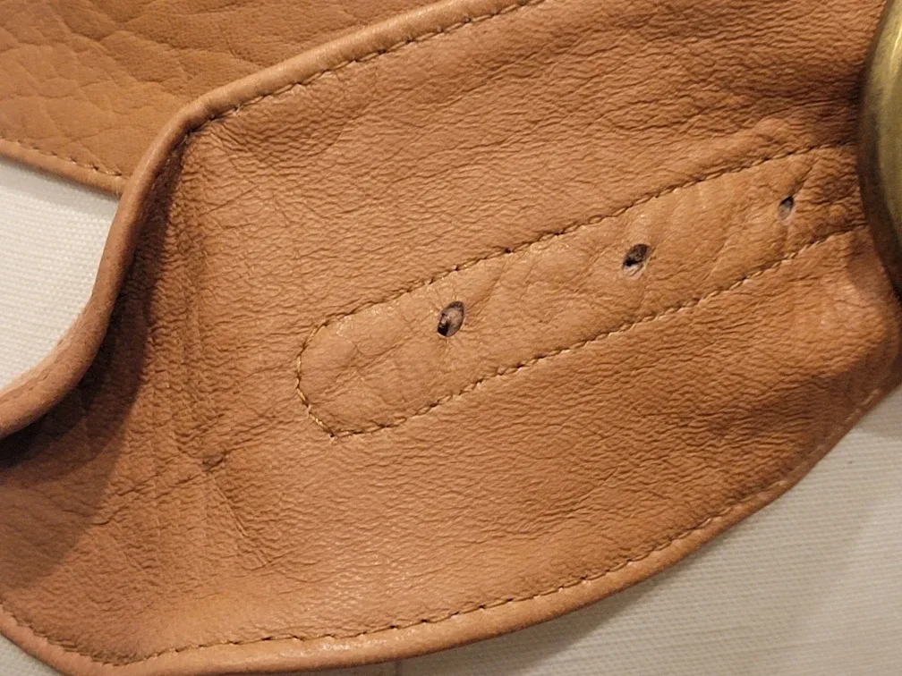 Women's med leather belt image indicator(3)