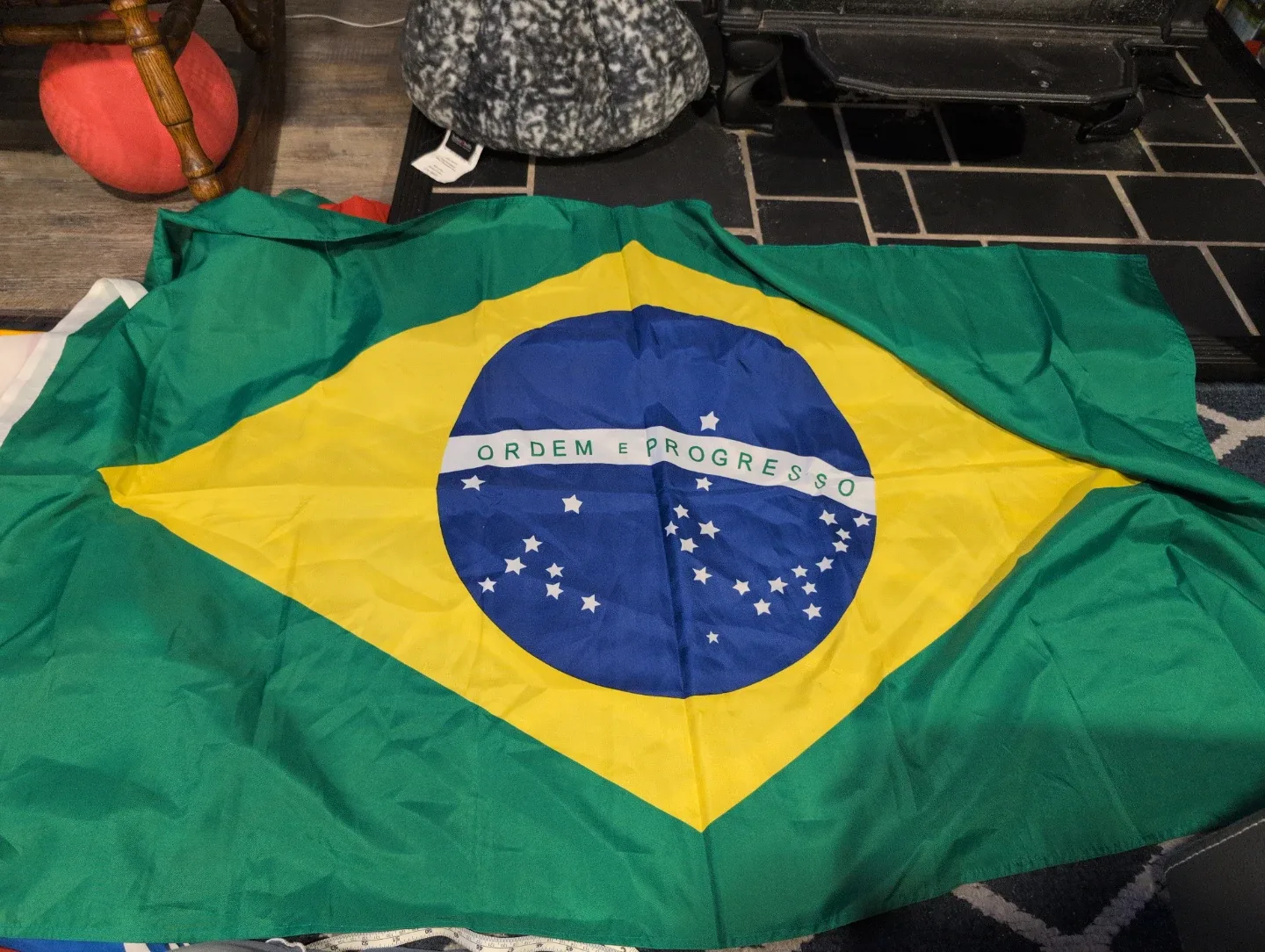 Assorted Flags image indicator(2)