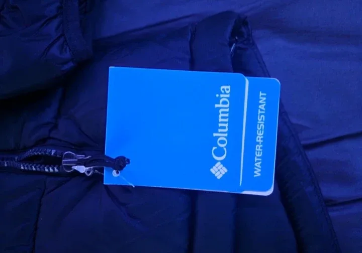 Columbia Puffer Jacket - Size XL image indicator(7)