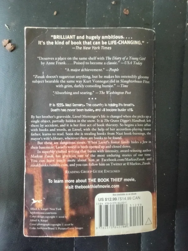 The Book Thief by Markus Zusak image indicator(2)