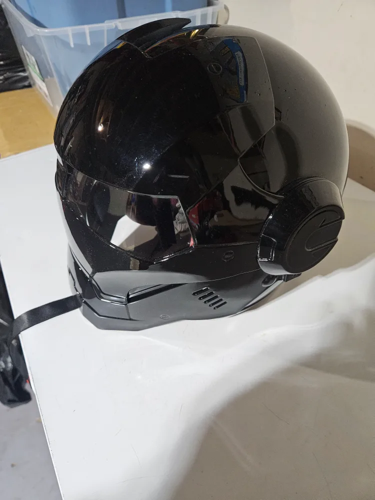Black Motorcycle Helmet, Size M image indicator(3)