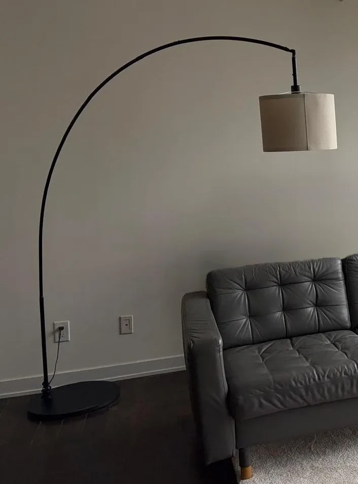 Arc Floor Lamp - Black Finish