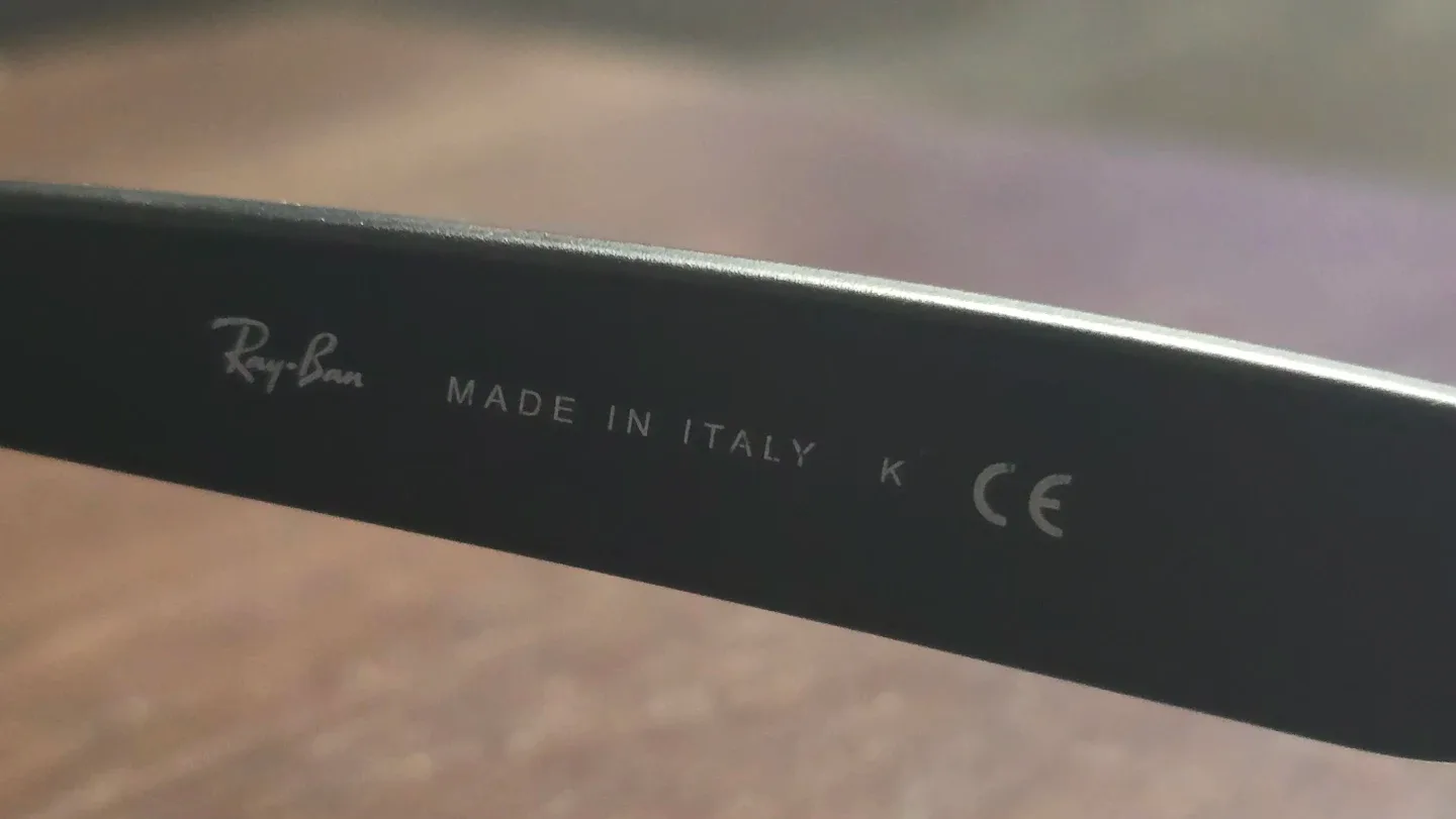 🥕   Ray-Ban RB2132 New Wayfarer Sunglasses image indicator(4)