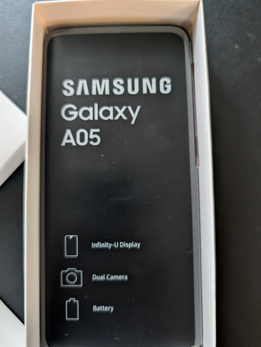 Samsung Galaxy A05 Dual Sim Black - BRAND NEW! image indicator(2)