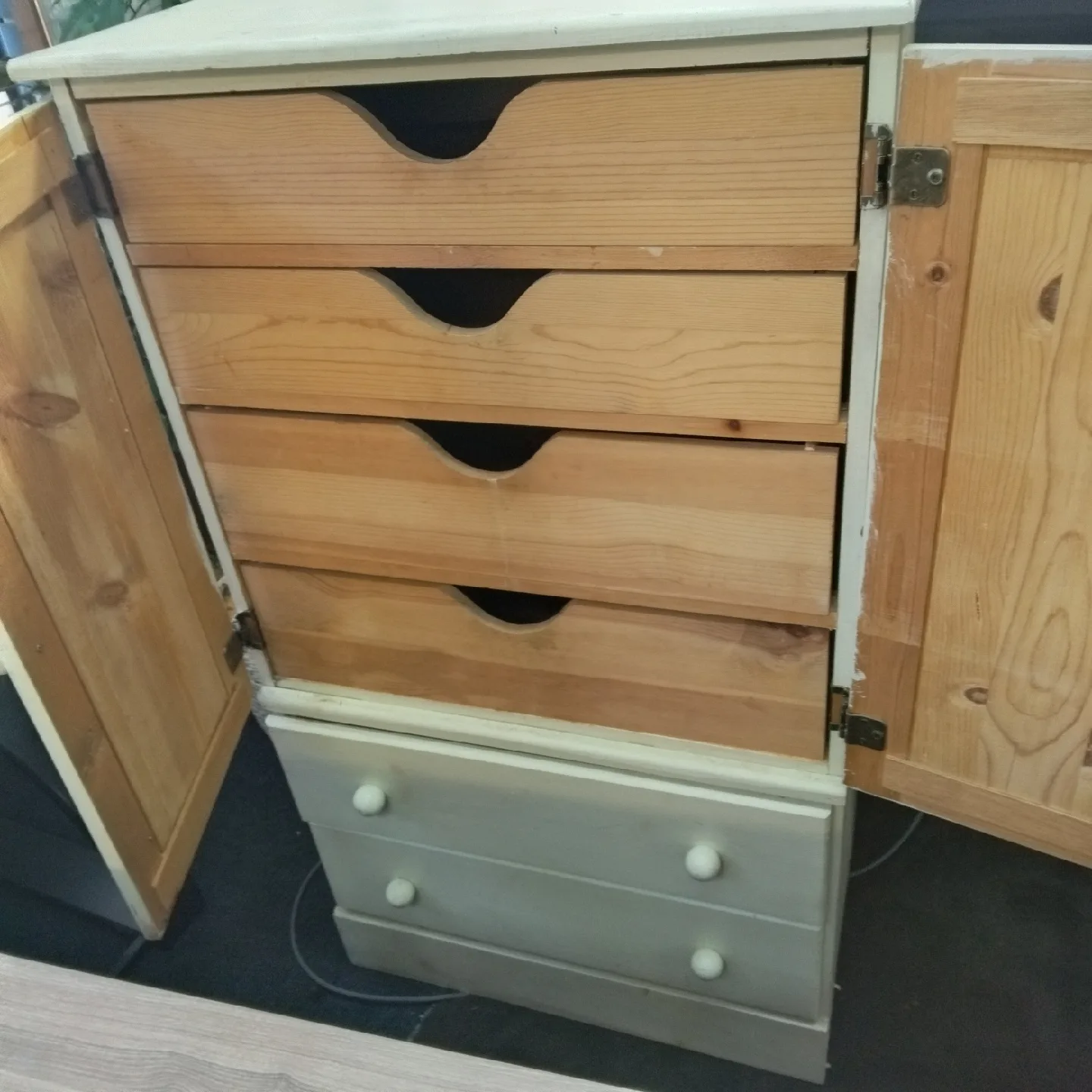 furniture items 40 each pice good