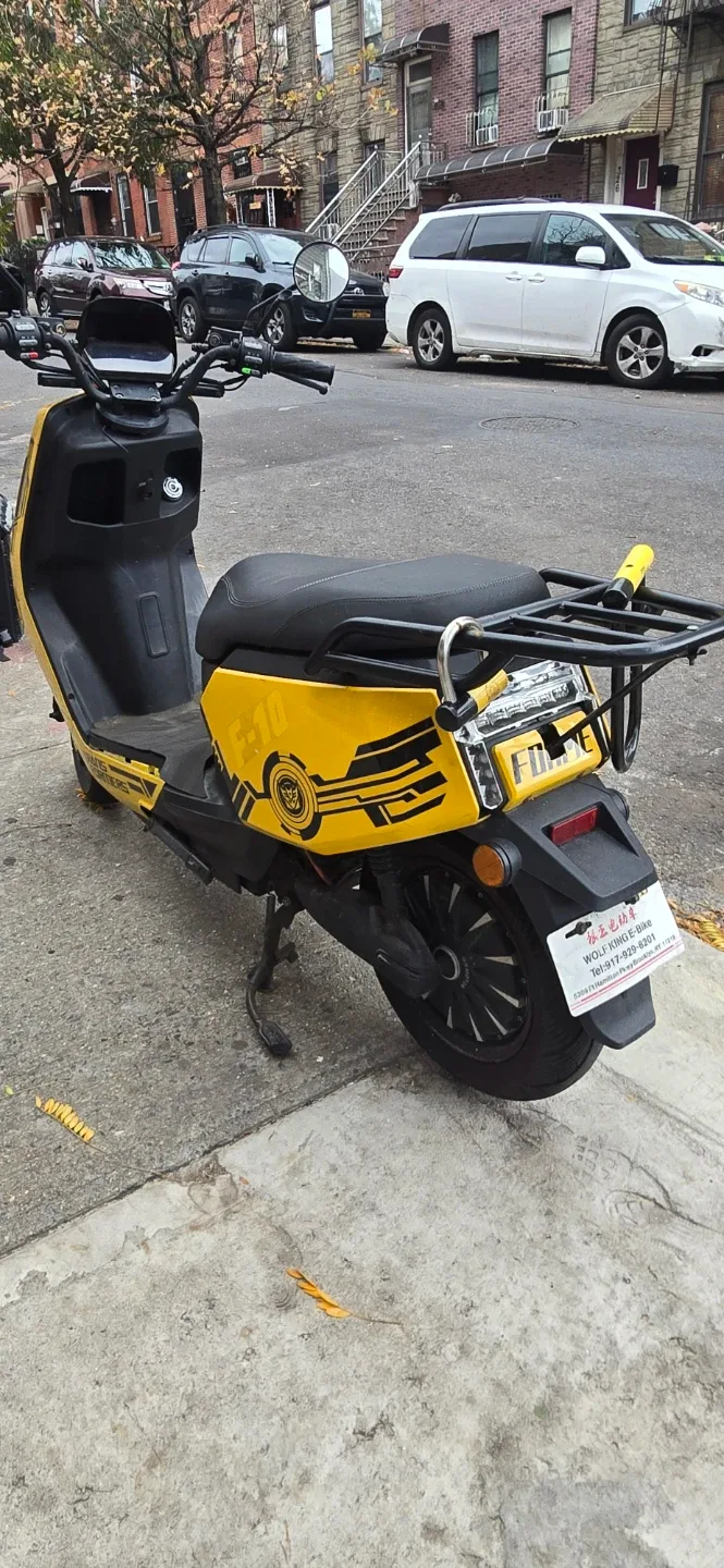 FLY F-10 Electric Bike - Yellow image indicator(3)