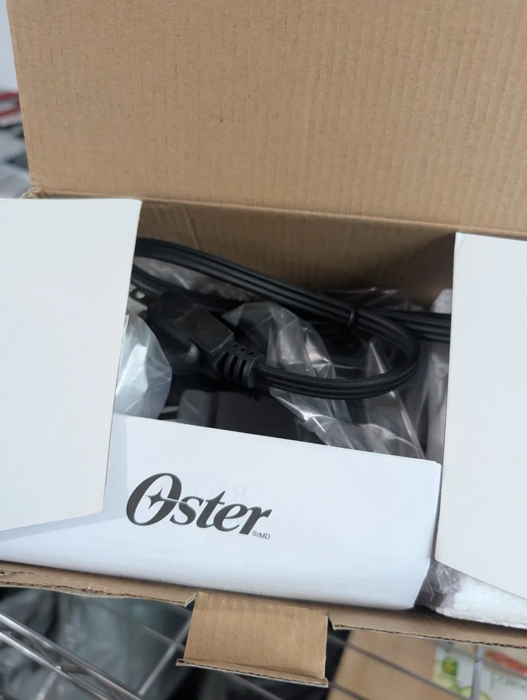 Oster Belgian Waffle Maker - Candy Apple Red BRAND NEW image indicator(2)