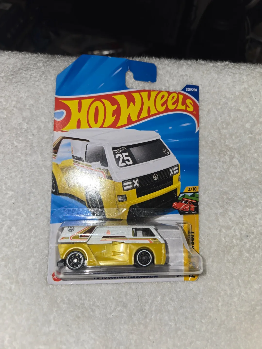 Hot Wheels VW Custom HAULER thumbnail
