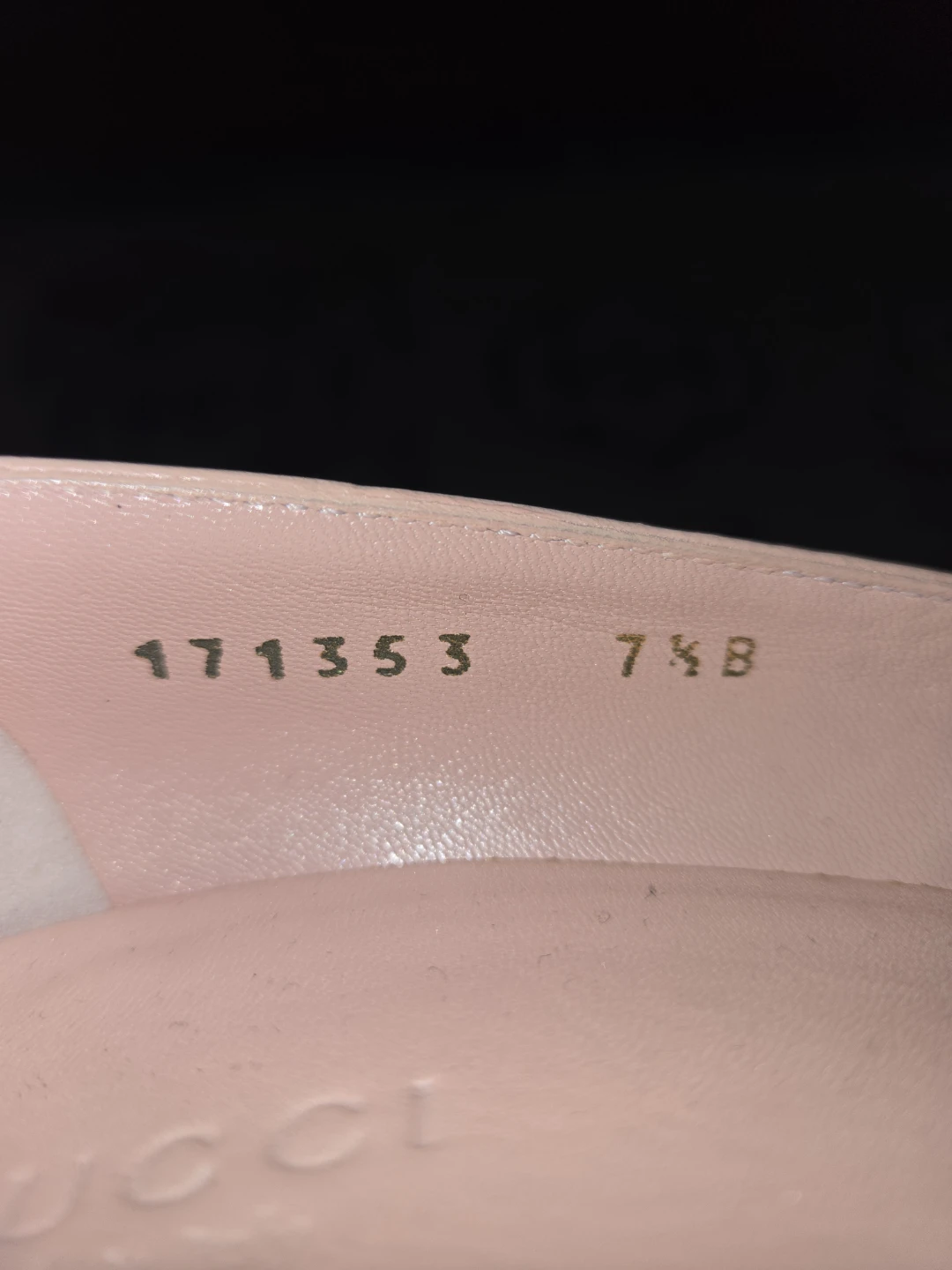 Gucci Pink Leather Heels - Size 7.5B