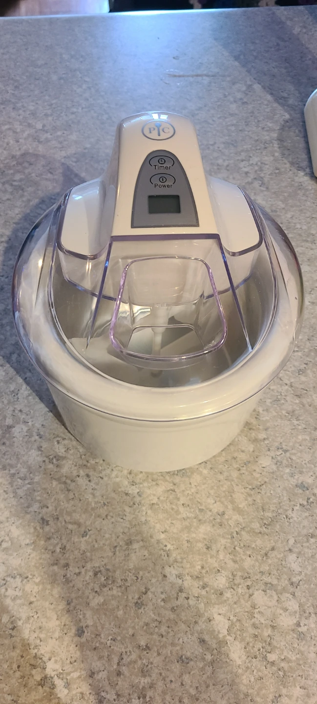 Pampered Chef Ice Cream Maker