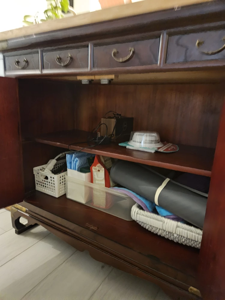 Antique-Style Wooden Cabinet - photo 3