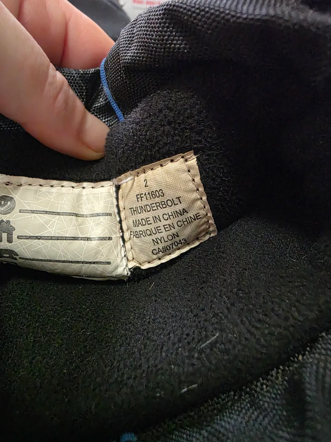 Icicles Thunderbolt Kids Winter Boots - Size 2 image indicator(3)