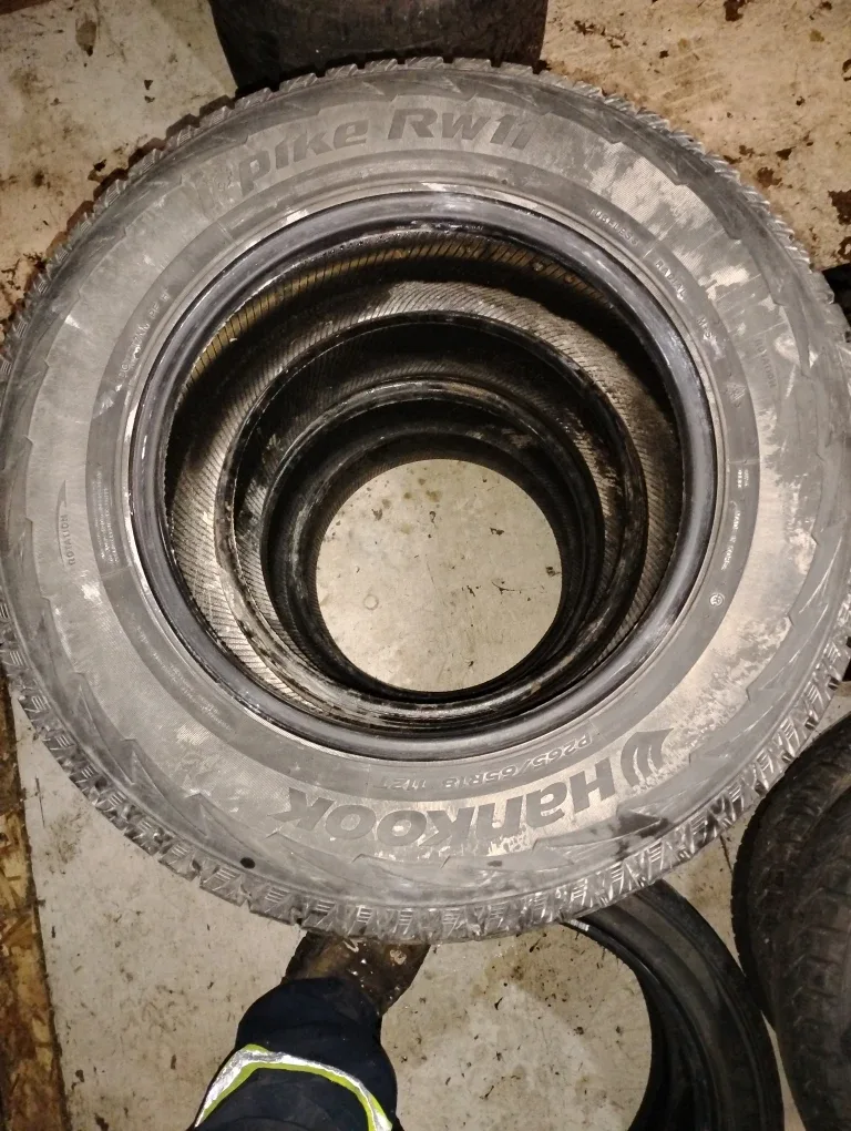 Set of 4 Hankook Pike RW11 265/65R18 Tires