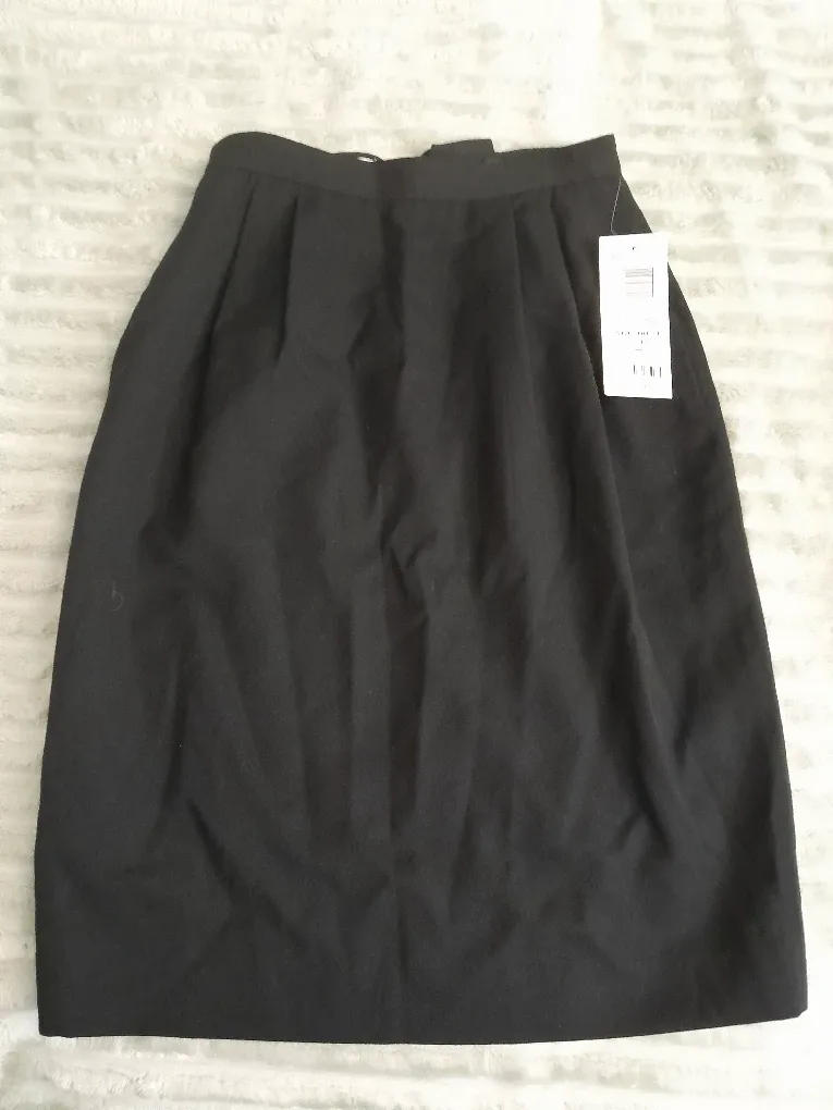 New Liz Claiborne Collection Black Wool Skirt