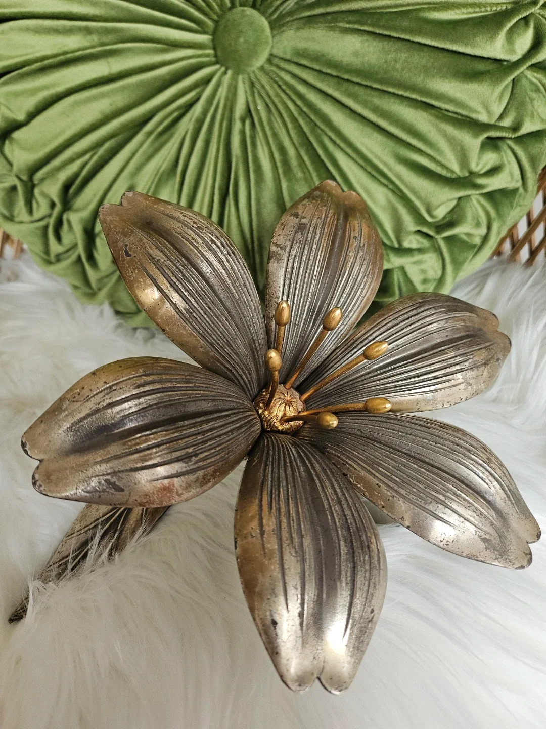 Vintage S. Agudo Flower Ashtray 1950s image indicator(8)