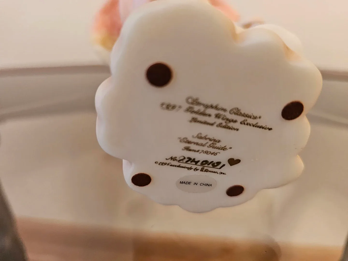 Seraphim Classics Sabrina "Eternal Guide" Figurine image indicator(3)