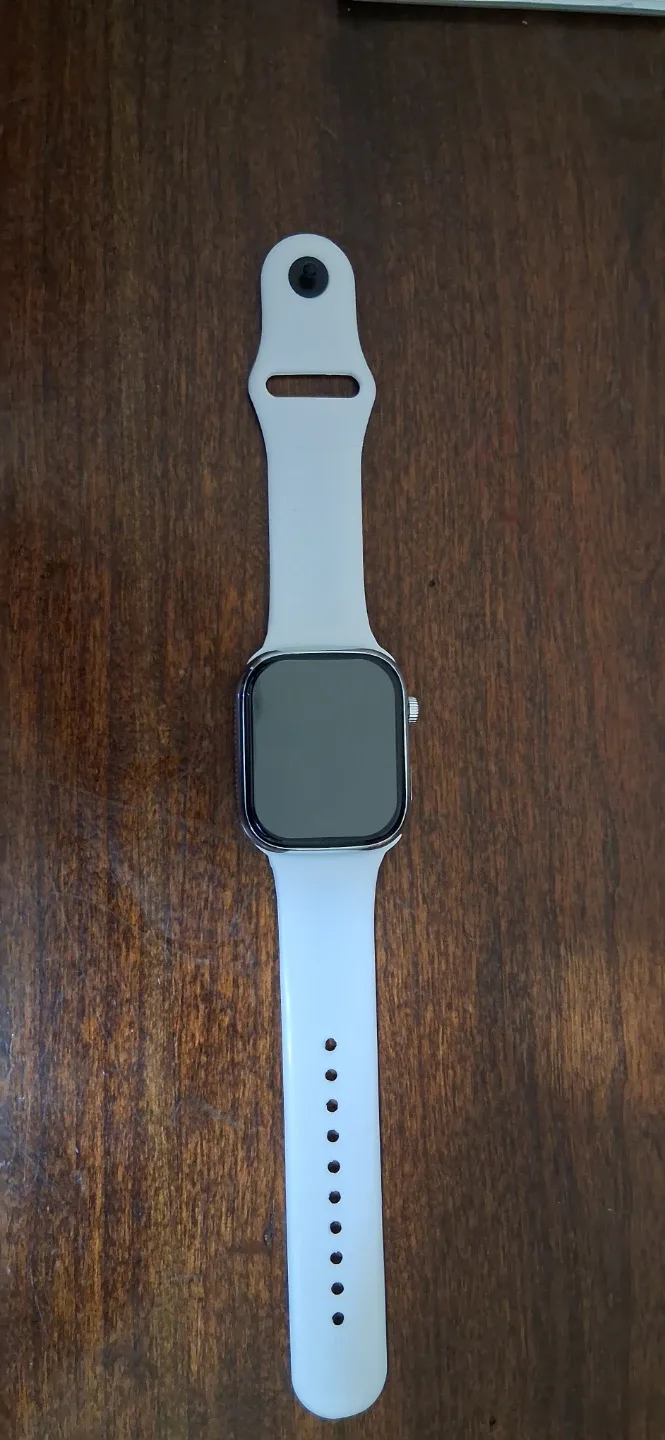 Apple Watch clone with White Band