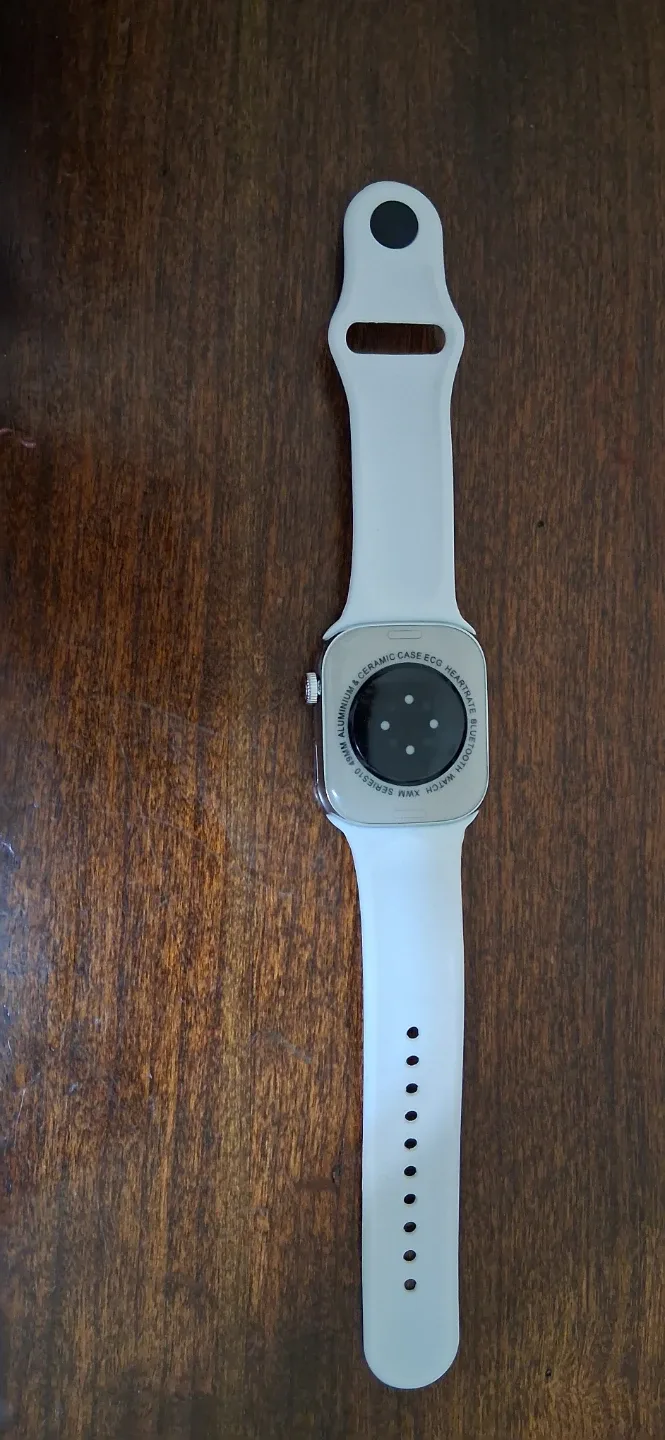 Apple Watch clone with White Band image indicator(2)