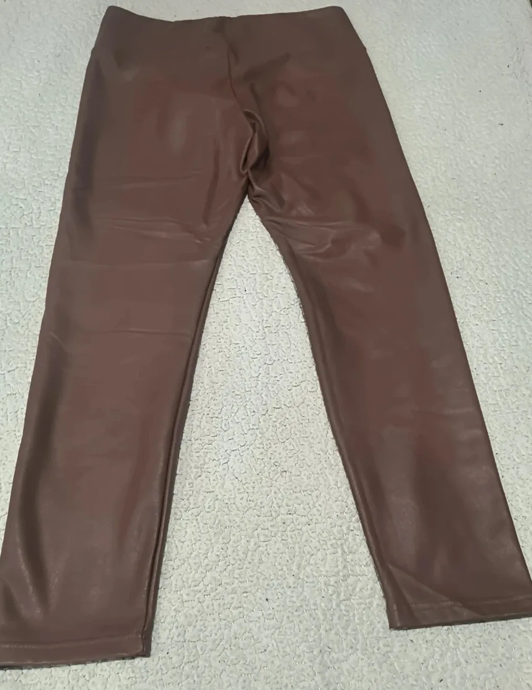 Bagatelle Collection Faux Leather Pants - Size L image indicator(3)
