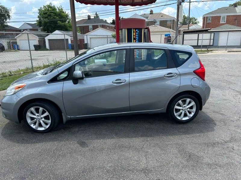 Nissan versa note 2014