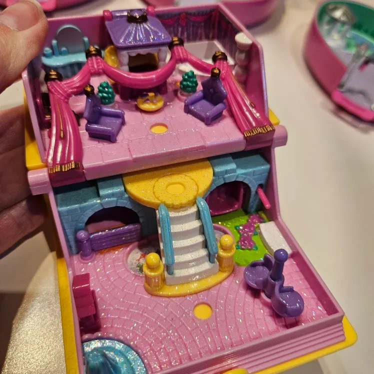 Vintage Bluebird Polly Pocket Compact Lot image indicator(6)