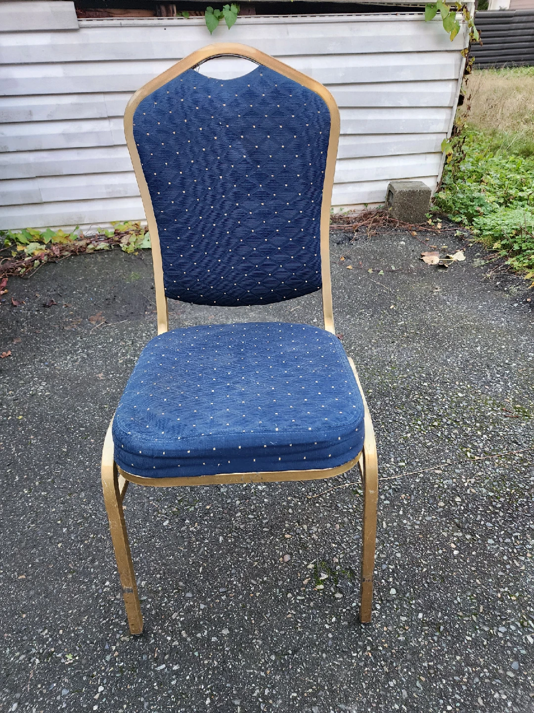 Blue & Gold Stacking Banquet Chair - photo 3