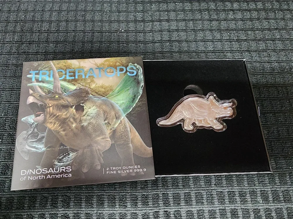 Dinosaurs of North America Triceratops 2oz Fine Silver 999.9 image indicator(2)