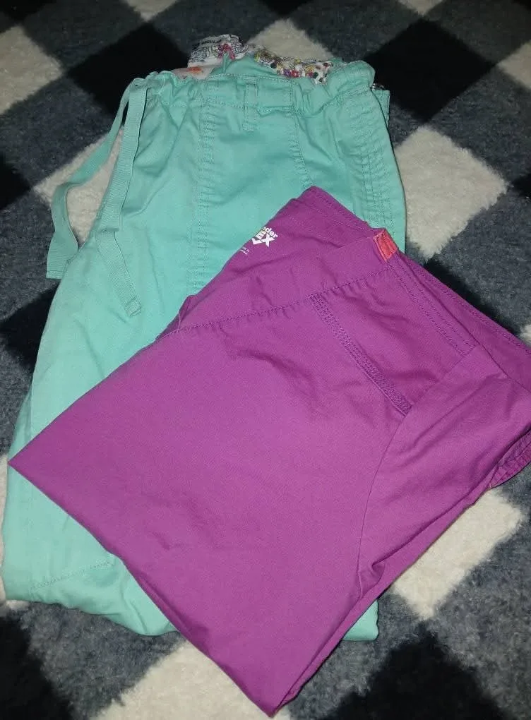 Medium Dickies Gen Flex Scrub Set - Mint & Purple image indicator(3)