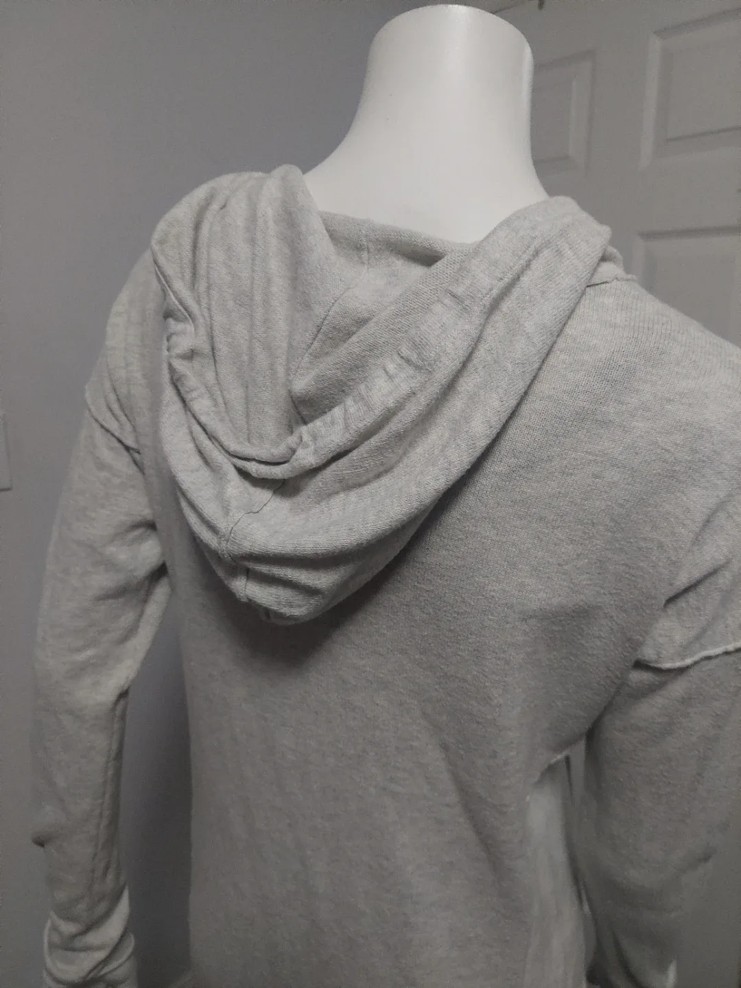 Calvin Klein Jeans Cotton  Light Grey- Size M 🥕 image indicator(9)