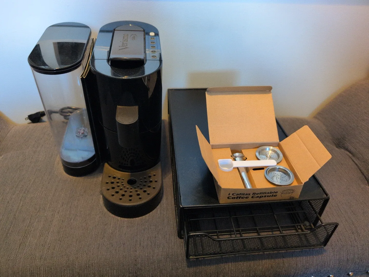 Verismo Coffee Maker with Refillable Capsules