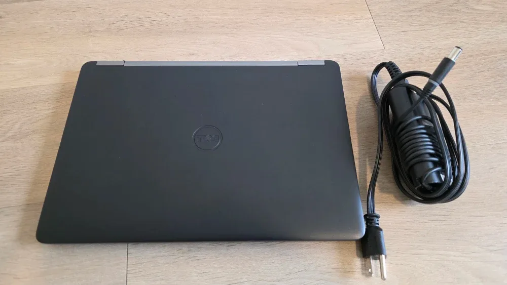 Dell Latitude E7270 Laptop image indicator(2)