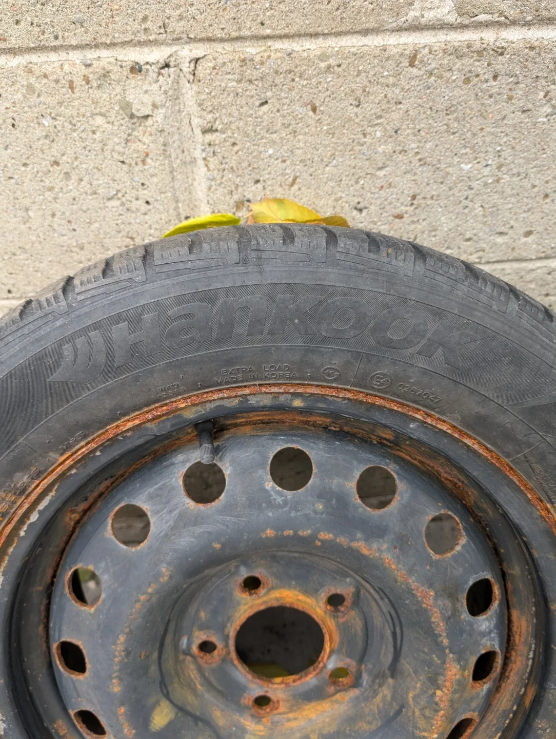 Mastercraft Glacier Grip 185/65R14 Tires image indicator(3)