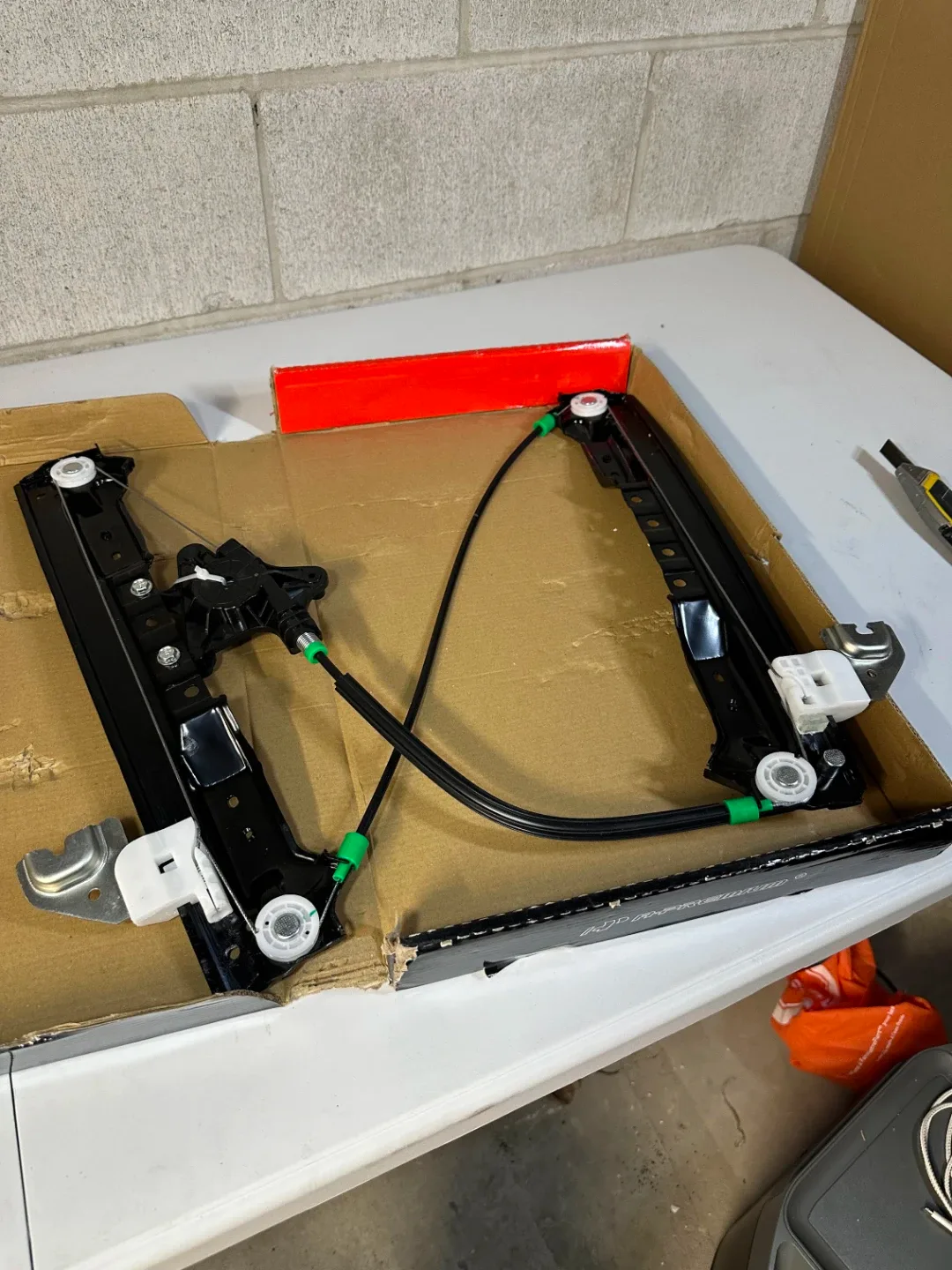 A-Premium Power Window Regulator - Rear Driver Side image indicator(2)